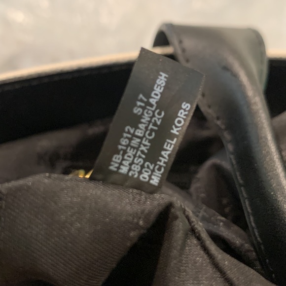 Michael Kors Fulton Black & White Canvas and Leather Nautical Tote Bag EUC - Picture 14 of 14